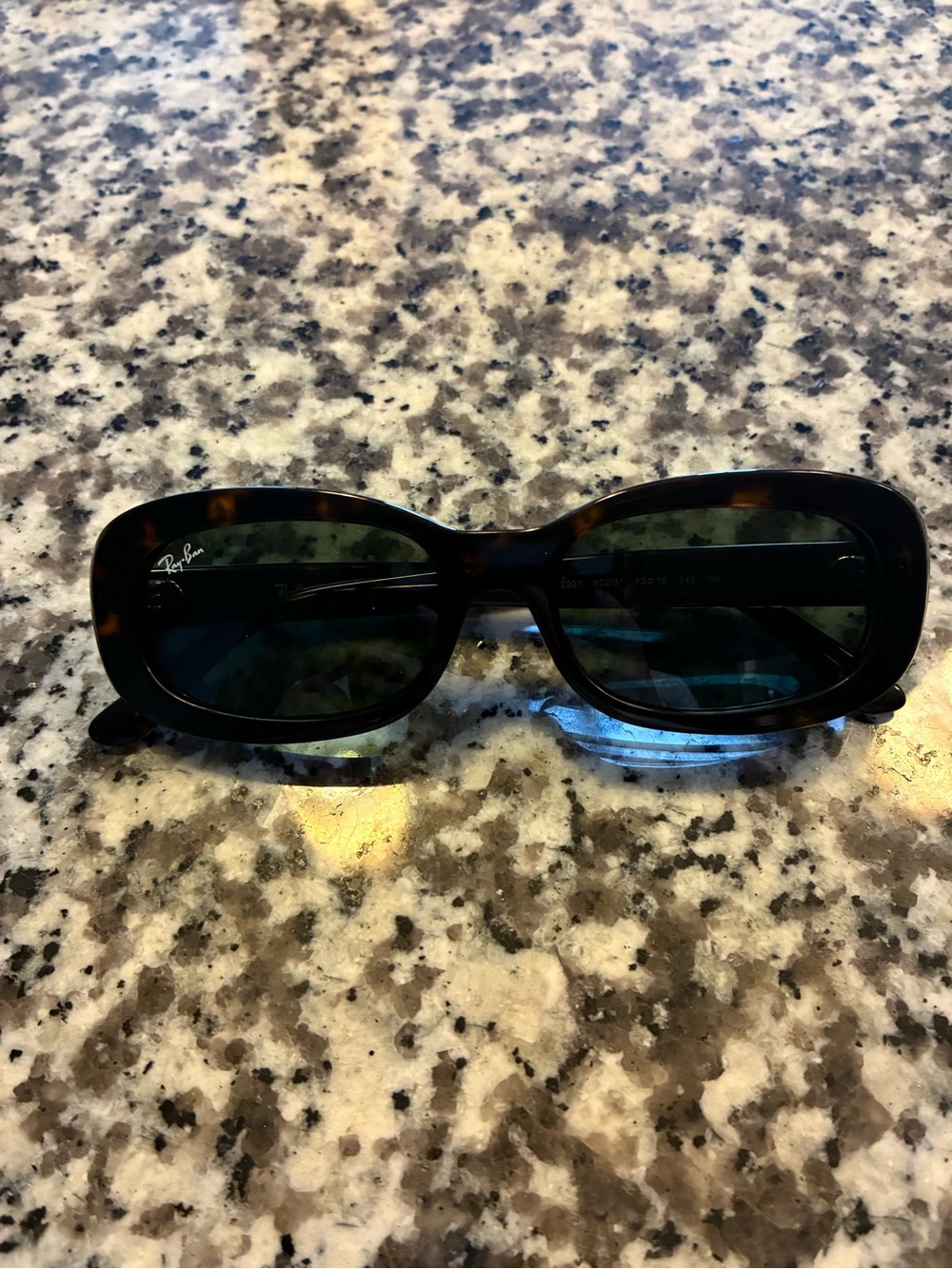 Ray-Ban Tortoise Shell Oval Sunglasses - Brown/Black